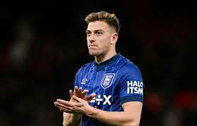 Arsenal hiện đang trong quá trình tìm kiếm một chân sút mới